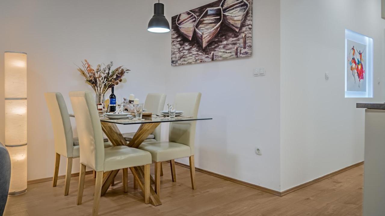 Brand New Apartment In City Center, Big Terrace 자그레브 외부 사진
