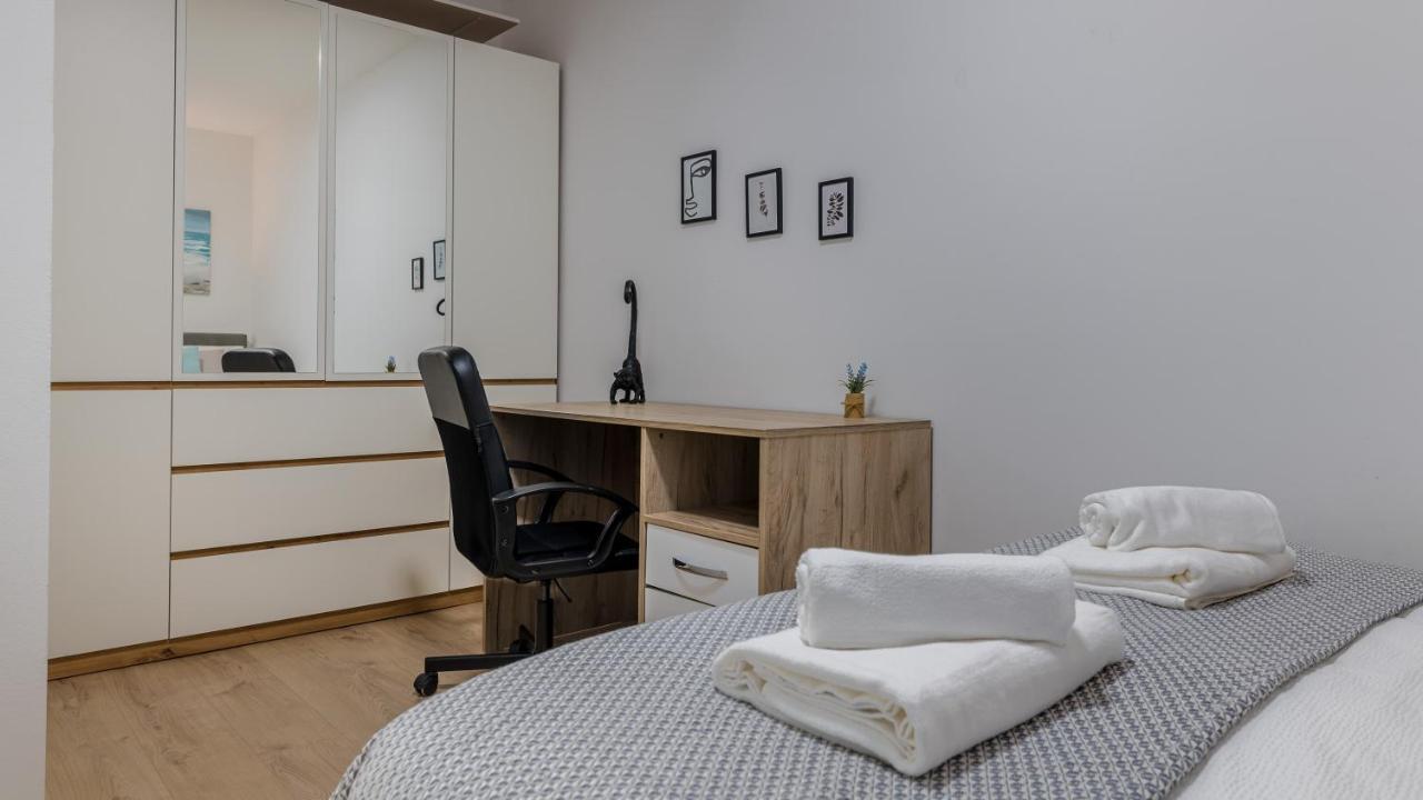 Brand New Apartment In City Center, Big Terrace 자그레브 외부 사진